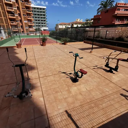 Complejo Valleluz Con Terraza , Piscinas Y Cerca De La Playa.